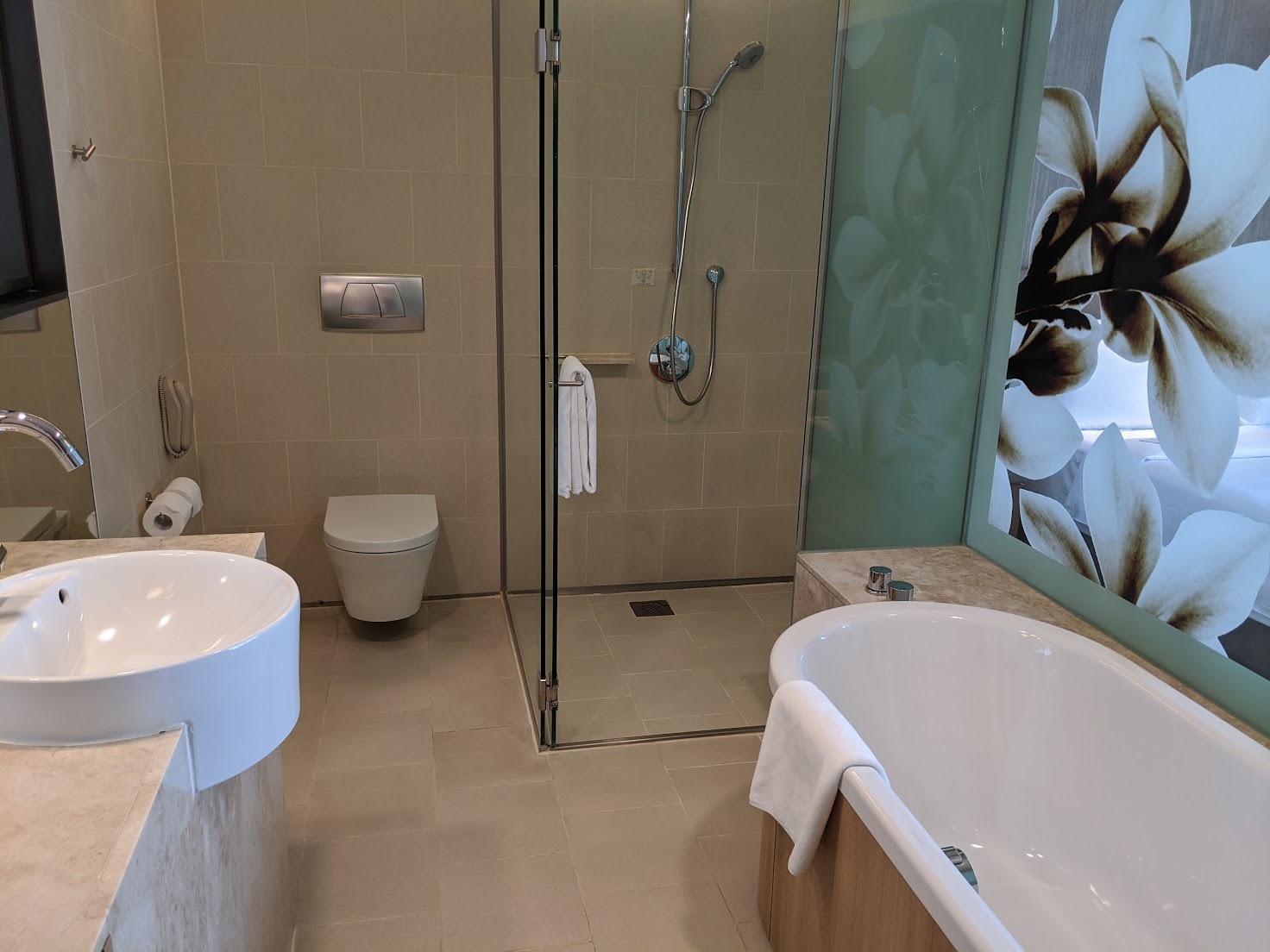 星耀樟宜 Crowne Plaza Changi Airport 樟宜機場皇冠假日酒店:整座機場 都是我的度假村 - 第32張圖 星耀樟宜 Crowne Plaza Changi Airport 樟宜機場皇冠假日酒店:整座機場 都是我的度假村