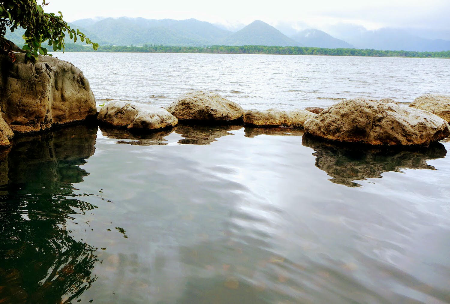 北海道 屈斜路湖 砂湯、古丹露天溫泉 (コタン温泉) 超級特別又好玩的免費景點 - 第10張圖 北海道 屈斜路湖 砂湯、古丹露天溫泉 (コタン温泉) 超級特別又好玩的免費景點