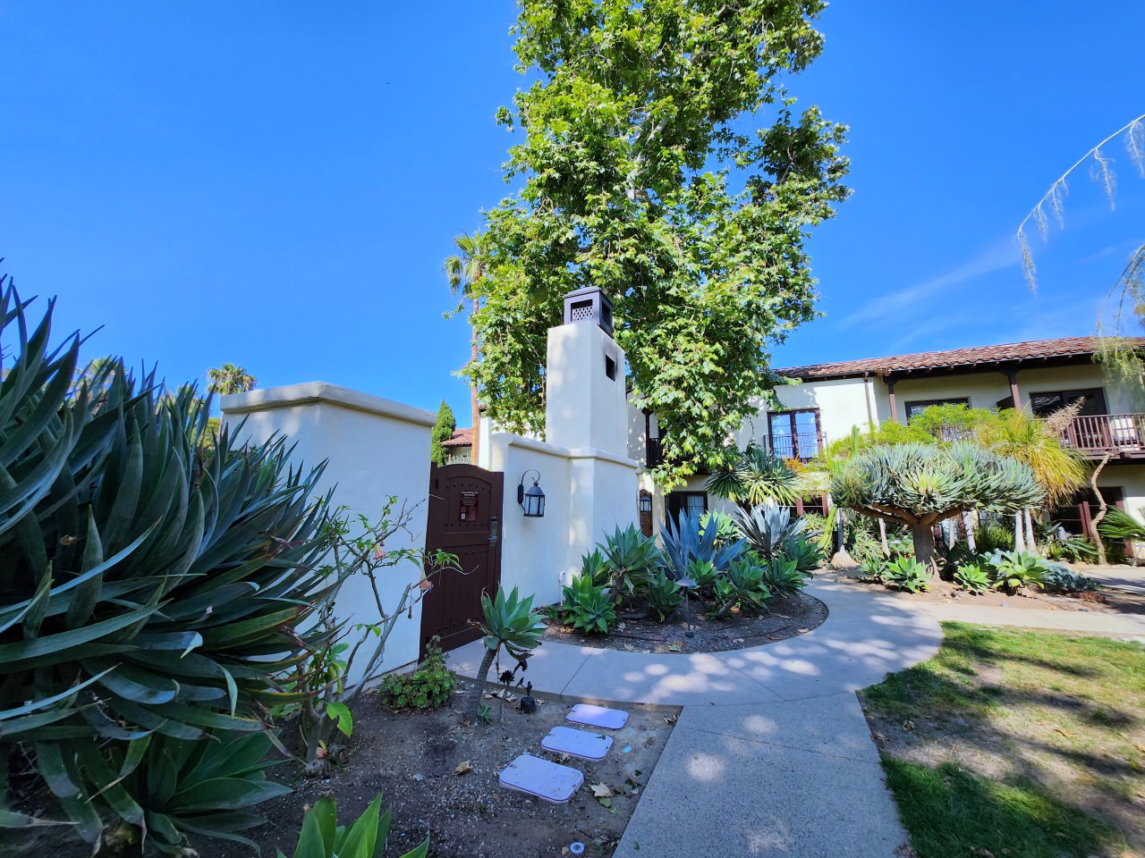 聖地牙哥 拉霍亞埃斯坦守Spa酒店 Estancia La Jolla Hotel & Spa 。花園和泳池都很美, 但是房間隔音不佳, 十分可惜的漂亮旅店 - 第30張圖 聖地牙哥 拉霍亞埃斯坦守Spa酒店 Estancia La Jolla Hotel & Spa 。花園和泳池都很美, 但是房間隔音不佳, 十分可惜的漂亮旅店