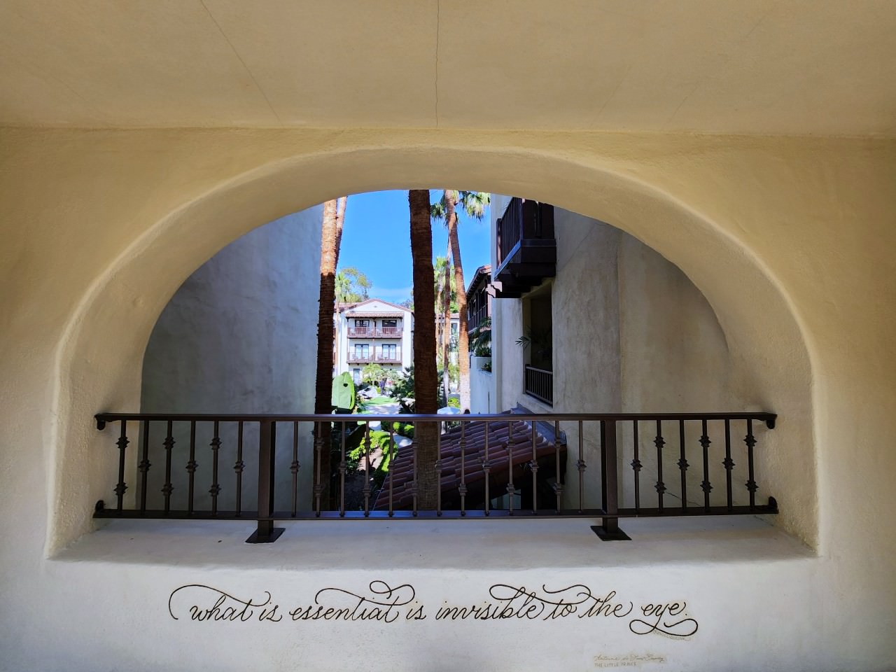 聖地牙哥 拉霍亞埃斯坦守Spa酒店 Estancia La Jolla Hotel & Spa 。花園和泳池都很美, 但是房間隔音不佳, 十分可惜的漂亮旅店 - 第3張圖 聖地牙哥 拉霍亞埃斯坦守Spa酒店 Estancia La Jolla Hotel & Spa 。花園和泳池都很美, 但是房間隔音不佳, 十分可惜的漂亮旅店