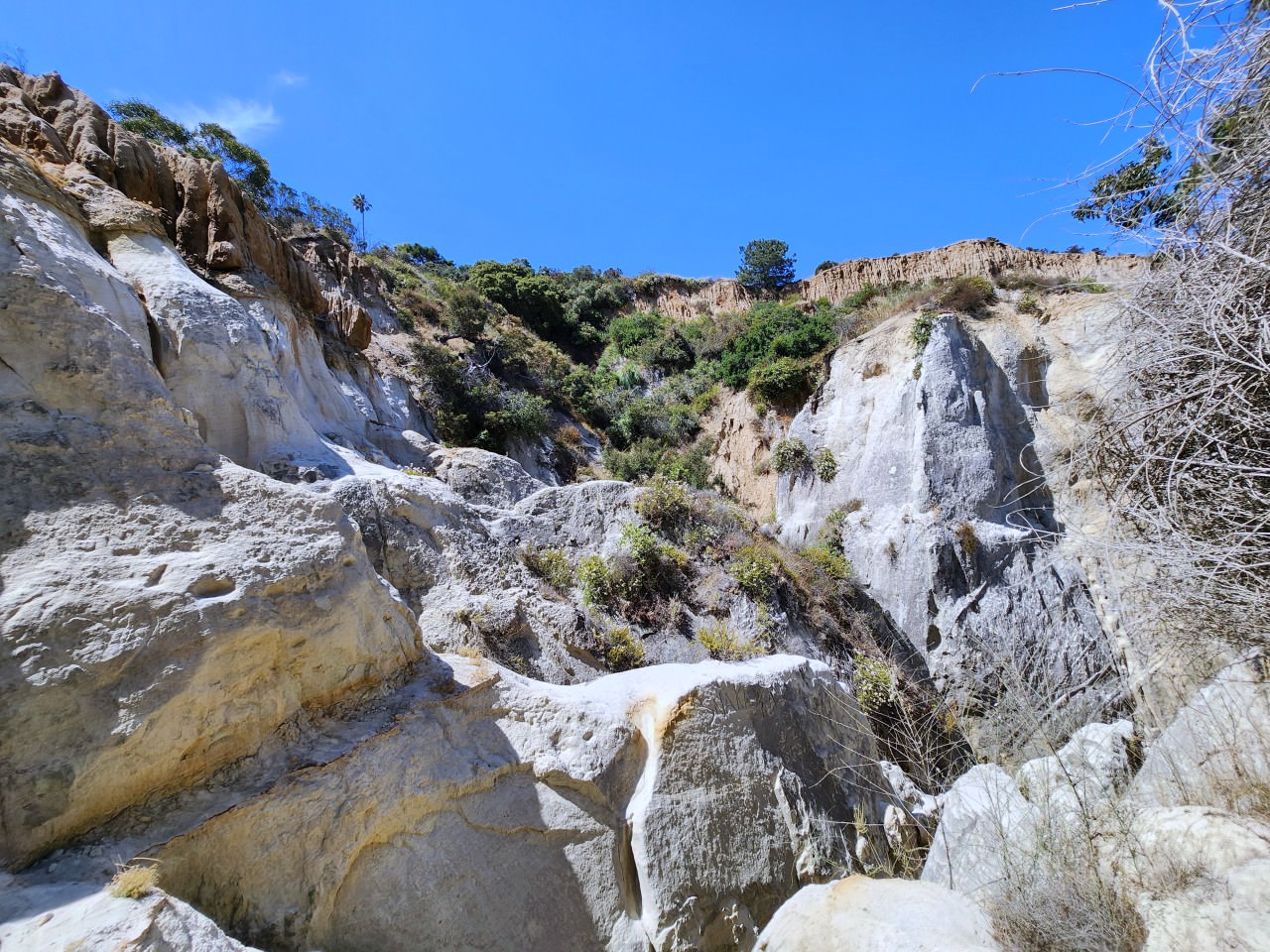聖地牙哥景點 Annie’s Canyon Trail 。偽羚羊峽谷秘境, 登頂俯瞰潟湖美景 - 第14張圖 聖地牙哥景點 Annie’s Canyon Trail 。偽羚羊峽谷秘境, 登頂俯瞰潟湖美景