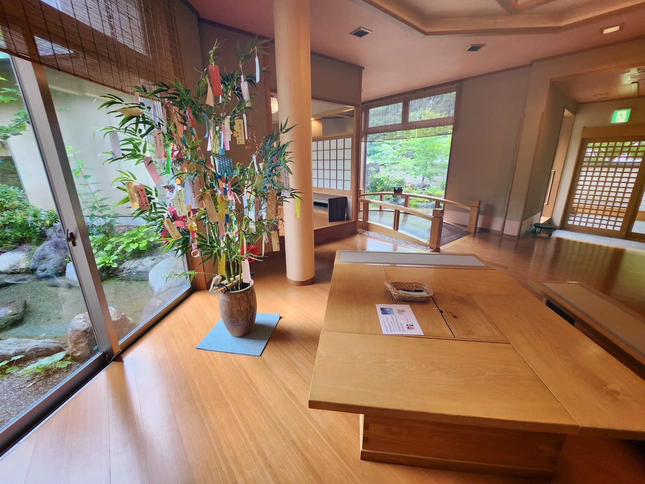 長野縣 溪流莊書繪酒店 Keiryuso Siorie。鄰近上高地，親切的高級日式旅館，有漂亮的洞窟露天風呂