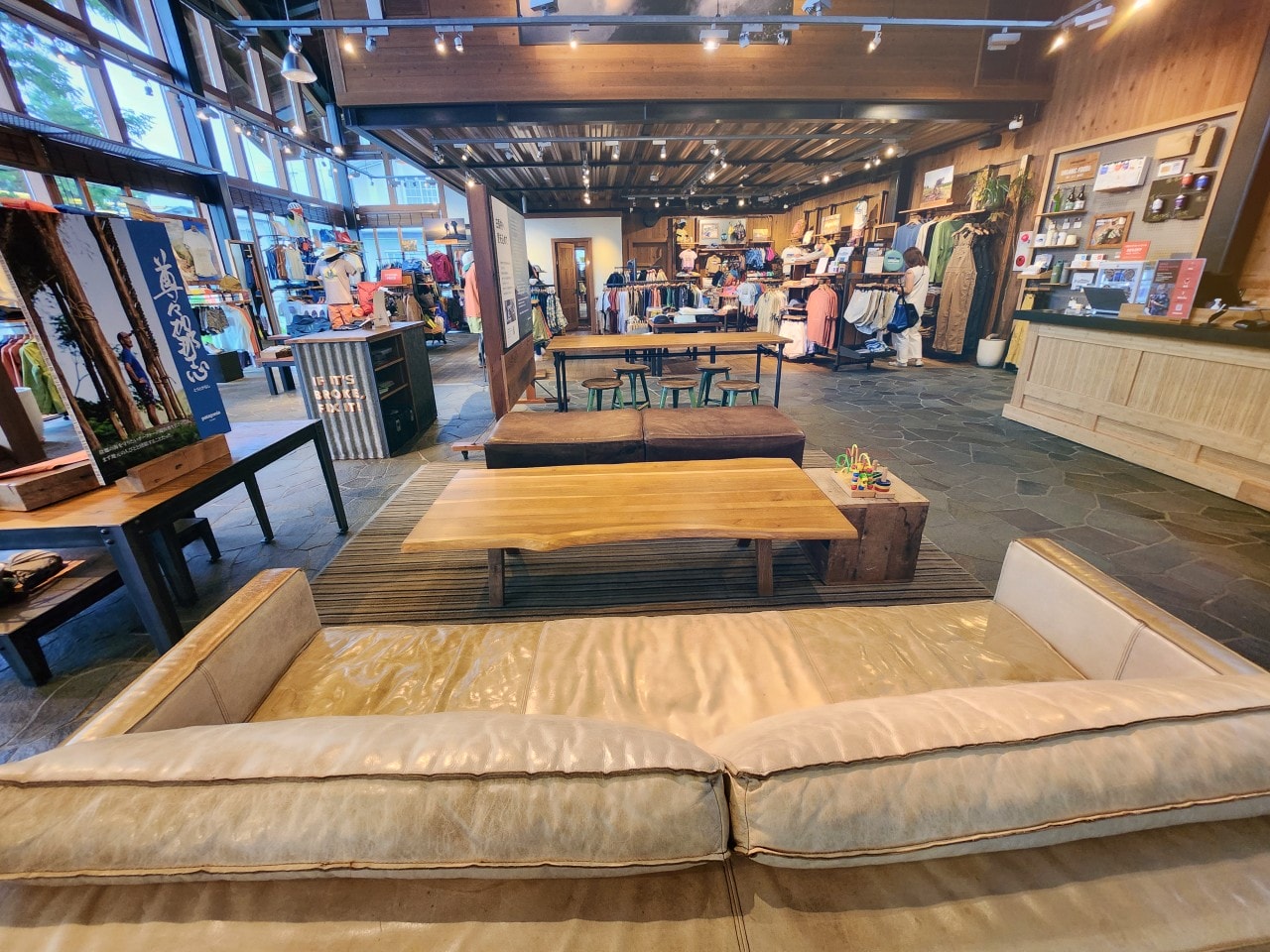 長野白馬村下雨天可以做什麼? 白馬戶外用品店 Patagonia Hakuba Sore、The North Face Gravity Hakuba、好日山莊、Montbell、Snow Peak Land Station Hakuba - 第3張圖 長野白馬村下雨天可以做什麼? 白馬戶外用品店 Patagonia Hakuba Sore、The North Face Gravity Hakuba、好日山莊、Montbell、Snow Peak Land Station Hakuba