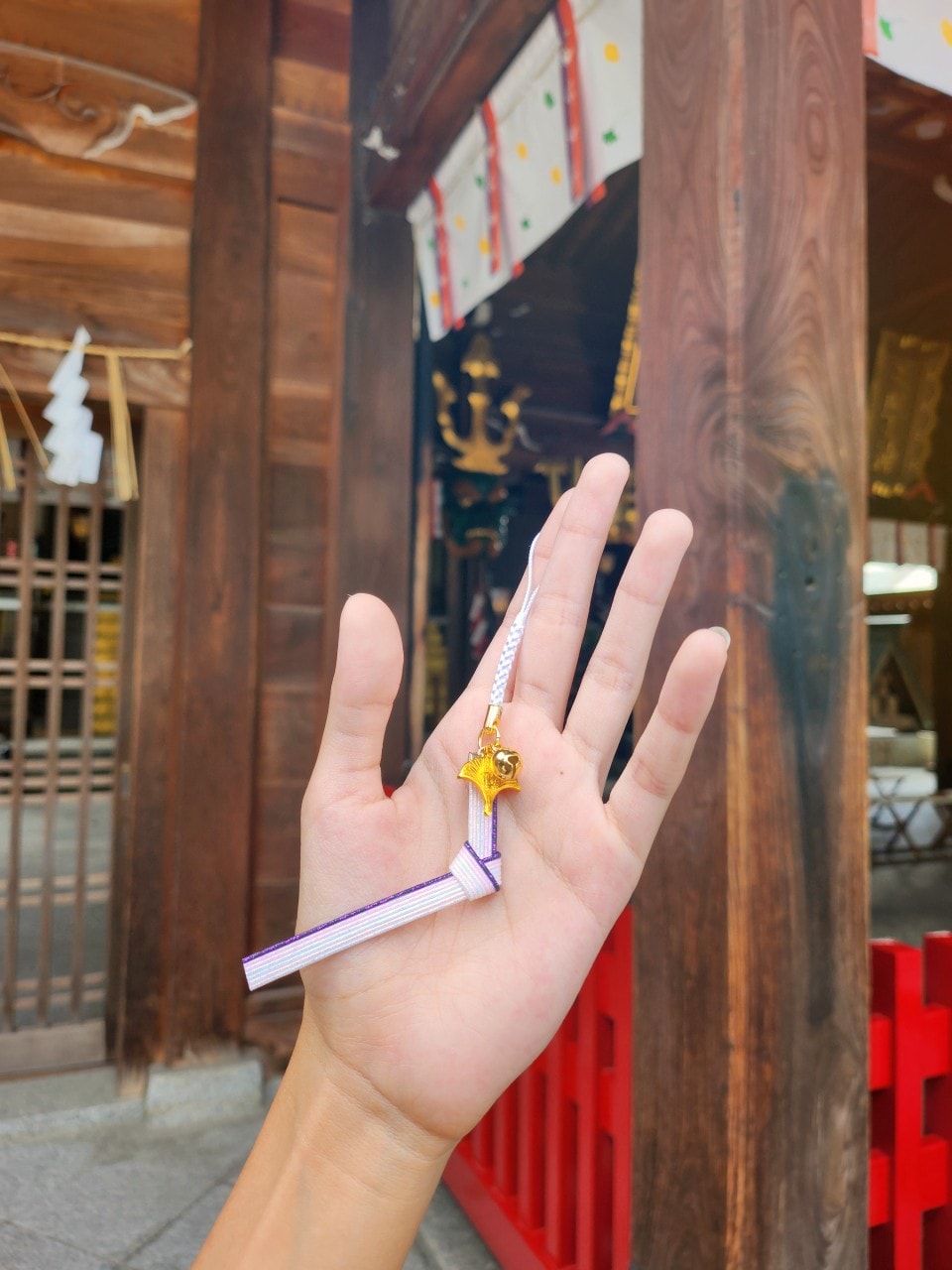 福岡櫛田神社。祈福保佑長壽、生意興隆的博多守護神，參觀巨大壯觀彩飾山笠神轎