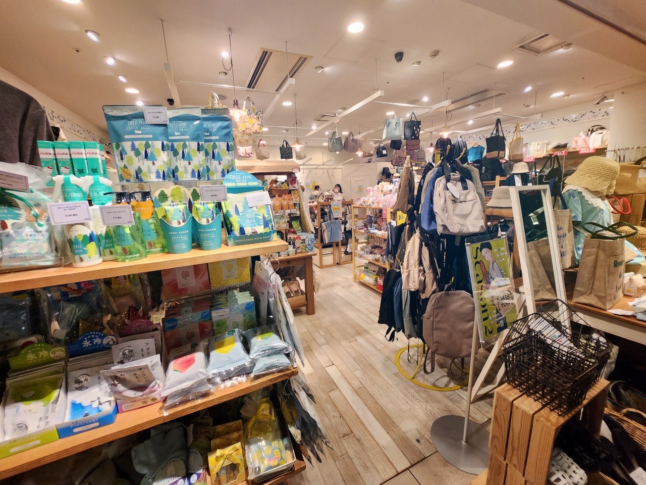 福岡 購物逛街用餐景點推薦。博多車站商圈、博多運河城、天神區購物地圖