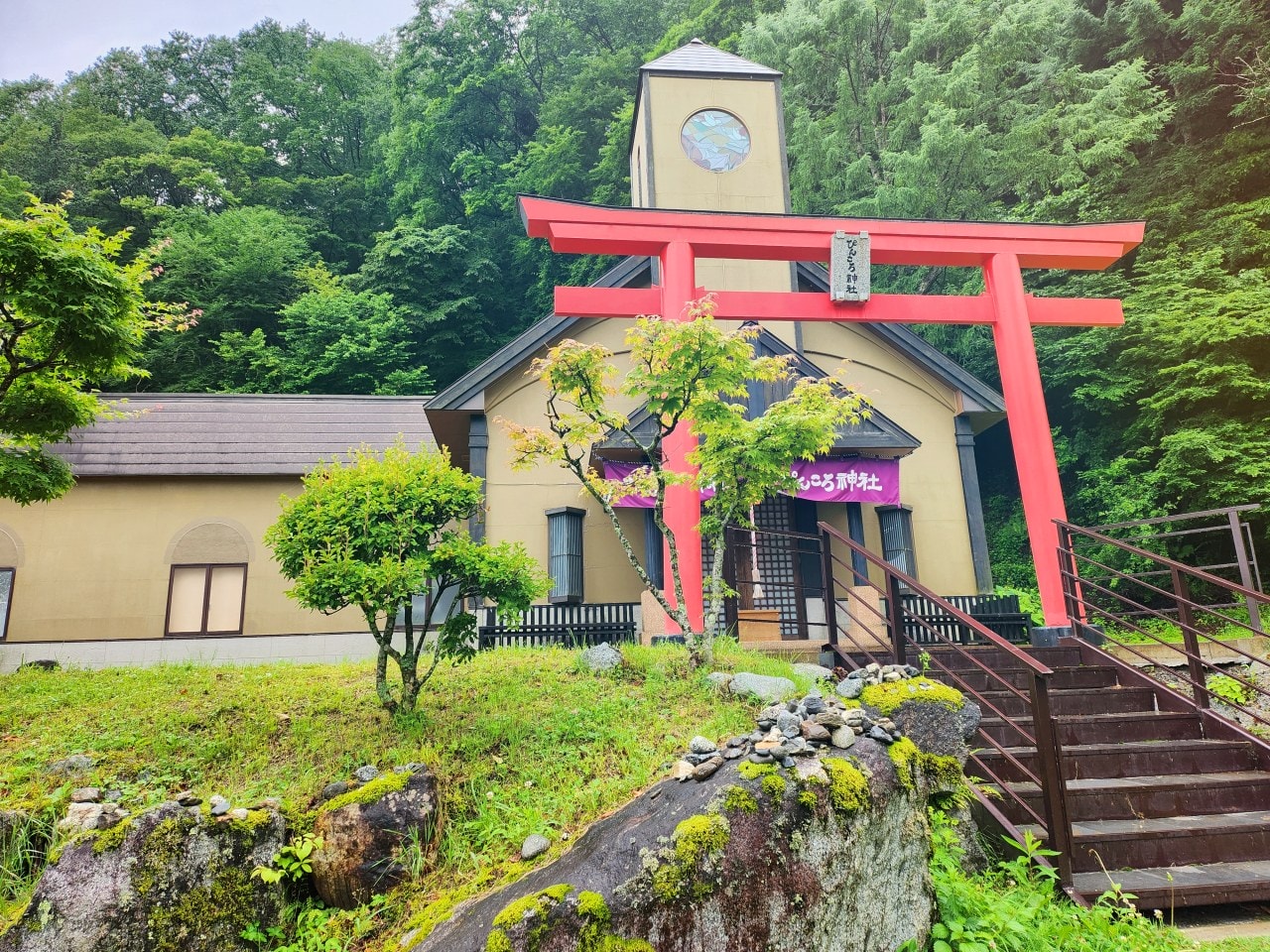 駒根溫泉旅館 山野草之宿 二人靜。早太郎溫泉鄉，像是岩石間靜靜綻放的野花一樣溫柔的旅館
