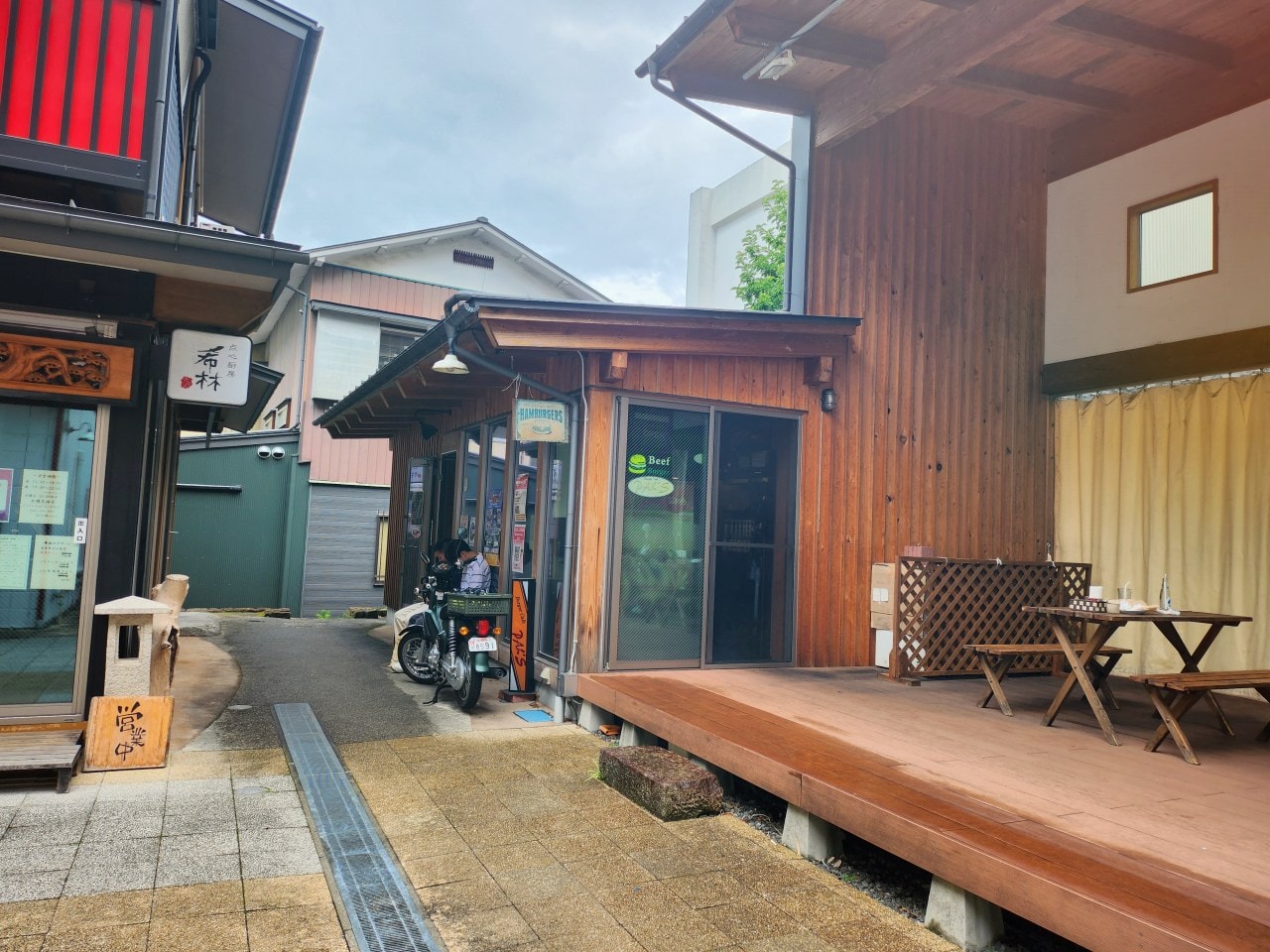 長野縣飯田市美食 Burger Cafe PAL’S。讓人滿足的現做美式漢堡
