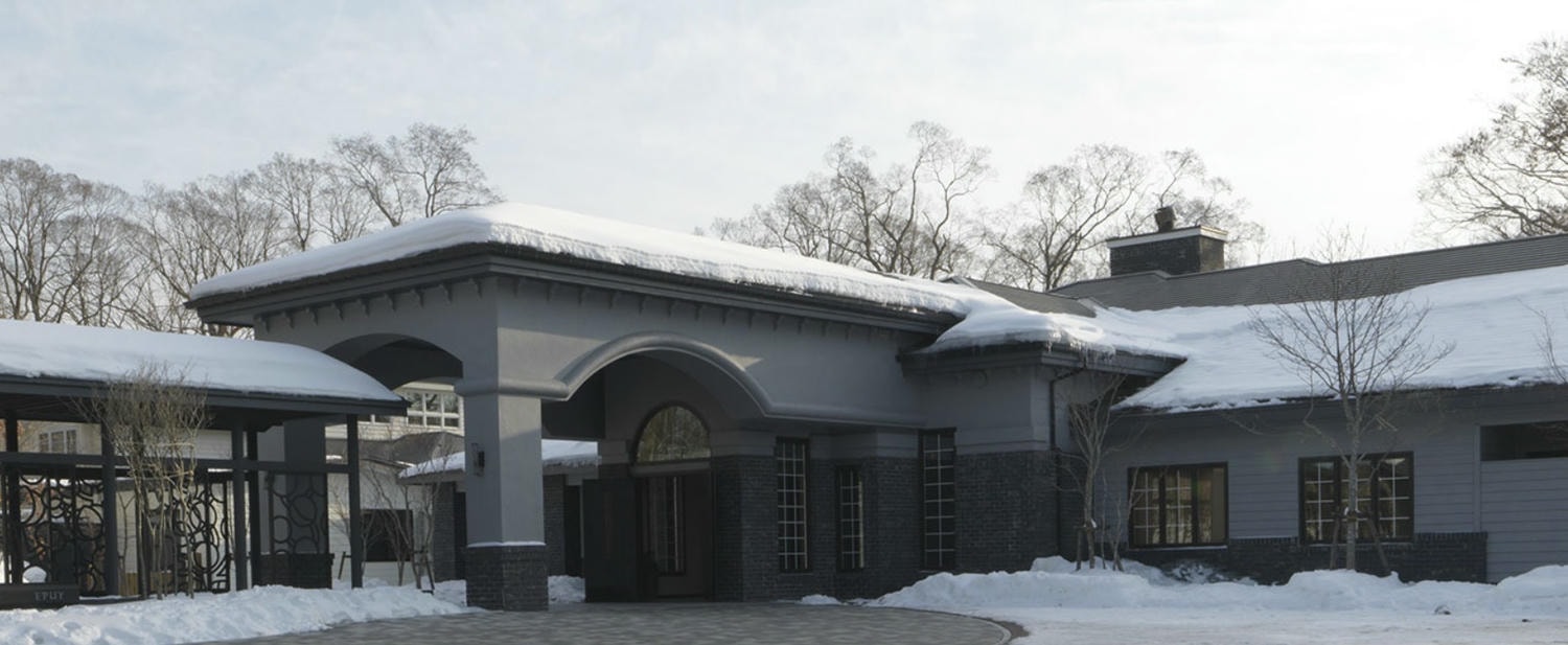 北海道函館大沼鶴雅 EPUY。不甚完美的住宿體驗，但難忘秘境湖中木棧道Lake Terrace的夢幻雪景。