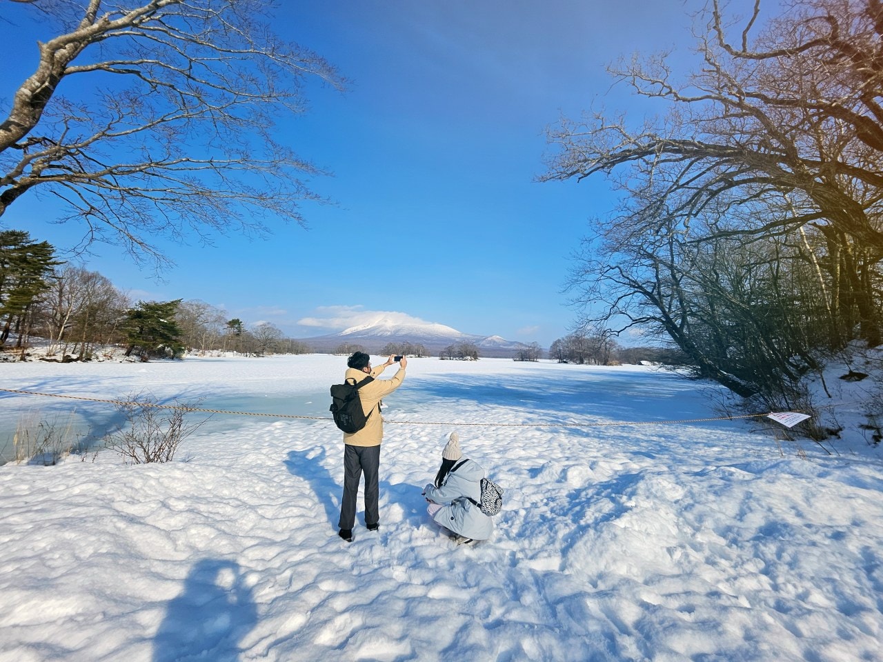 北海道函館 大沼國定公園。大沼和駒岳被譽為日本新三景,欣賞壯麗的美景之外,冬天還有各種好玩的雪上活動。 - 第1張圖 北海道函館 大沼國定公園。大沼和駒岳被譽為日本新三景,欣賞壯麗的美景之外,冬天還有各種好玩的雪上活動。