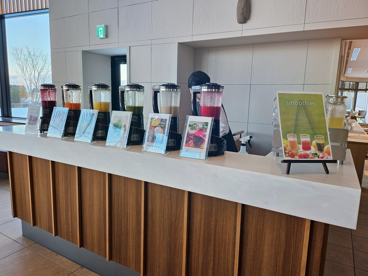 北海道洞爺湖鶴雅洸之謌。絕美的旅店建築藝術設計和親切貼心服務，還有令人滿足的法式和日式美食。一泊二食餐點篇