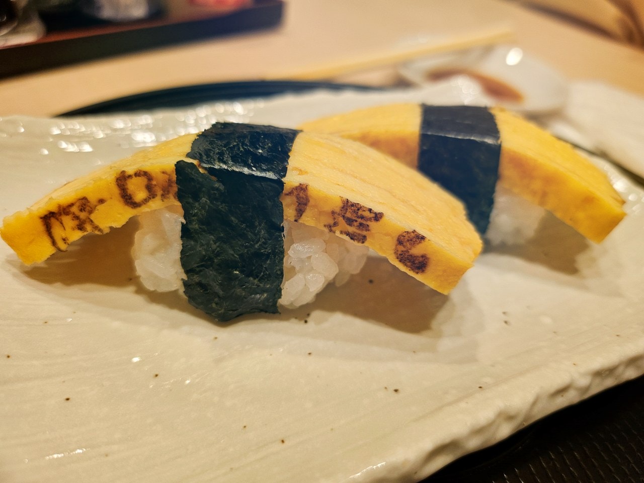 青森美食。青森車站一樓壽司店: うまい鮨勘 ゆとろぎ青森&ラビナ店。交通超方便、點餐式精緻迴轉壽司,享受好吃的握壽司、牛舌和烤魚 - 第12張圖 青森美食。青森車站一樓壽司店: うまい鮨勘 ゆとろぎ青森&ラビナ店。交通超方便、點餐式精緻迴轉壽司,享受好吃的握壽司、牛舌和烤魚