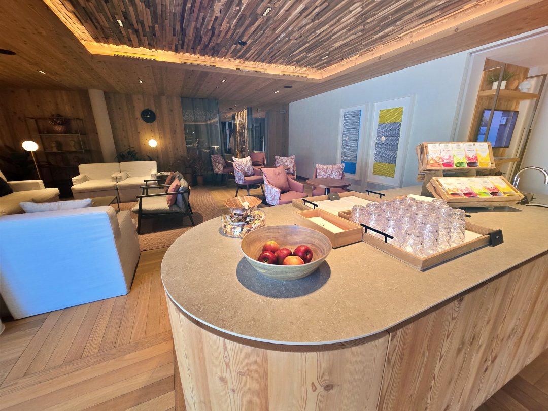 義大利多洛米蒂住宿。 位於布魯尼科的高級旅宿，Falkensteiner Hotel Kronplatz 頂峰套房。房型、設施與環境篇