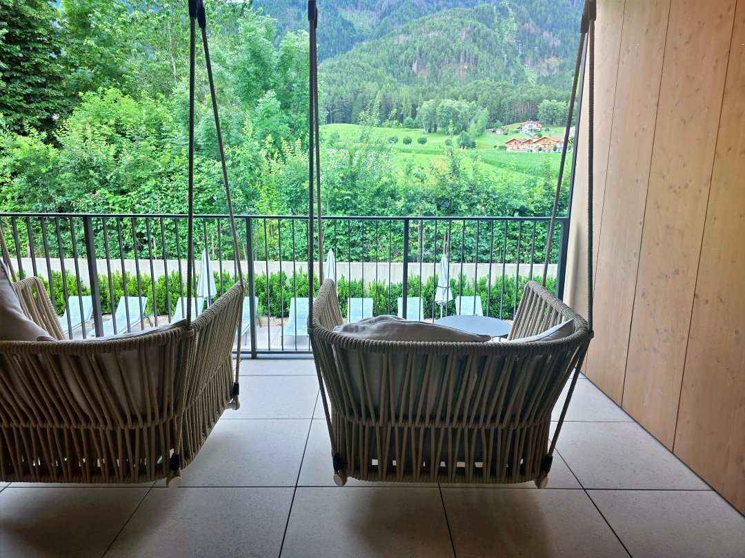 義大利多洛米蒂住宿。 位於布魯尼科的高級旅宿，Falkensteiner Hotel Kronplatz 頂峰套房。房型、設施與環境篇