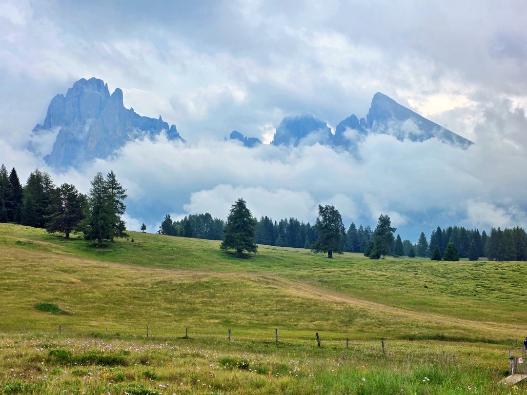 義大利 奧爾蒂塞伊 Ortisei 。初次拜訪多洛米蒂最完美的旅行基地。景點、住宿、交通與停車場資訊