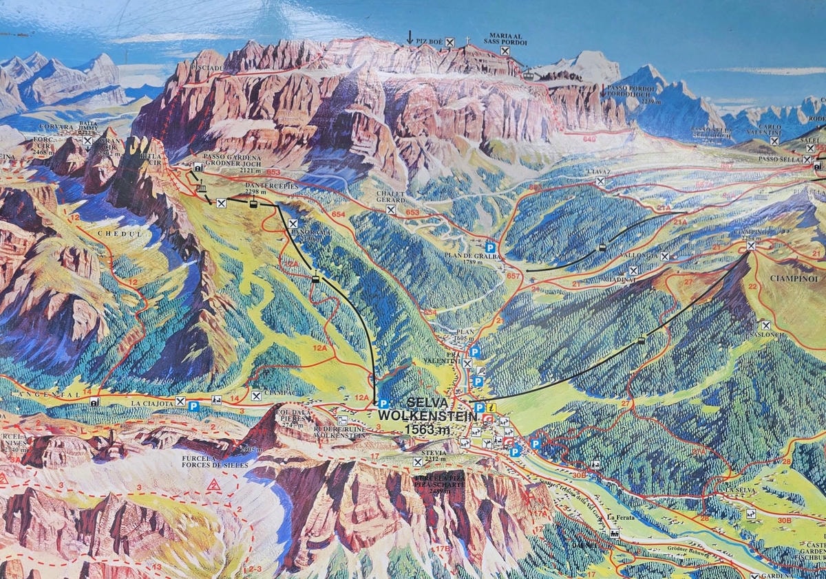義大利多洛米蒂景點 Seceda 西塞達。獨特鋸齒狀的刀鋒山,是多洛米蒂人氣最高的必訪景點 - 第15張圖 義大利多洛米蒂景點 Seceda 西塞達。獨特鋸齒狀的刀鋒山,是多洛米蒂人氣最高的必訪景點