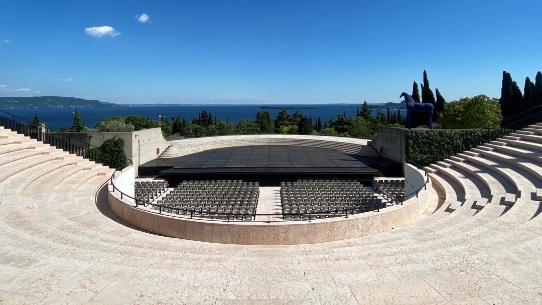 義大利勝利莊園 Vittoriale degli Italiani。在加爾達湖畔尋找義大利歷史足跡、在古典與優雅間漫步