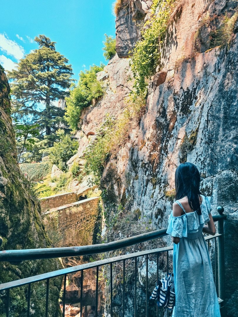 科莫湖 Bellano 小鎮天然峽谷 Orrido di Bellano。體驗奇幻與詩意的秘境峽谷、盛夏之中的最佳避暑景點