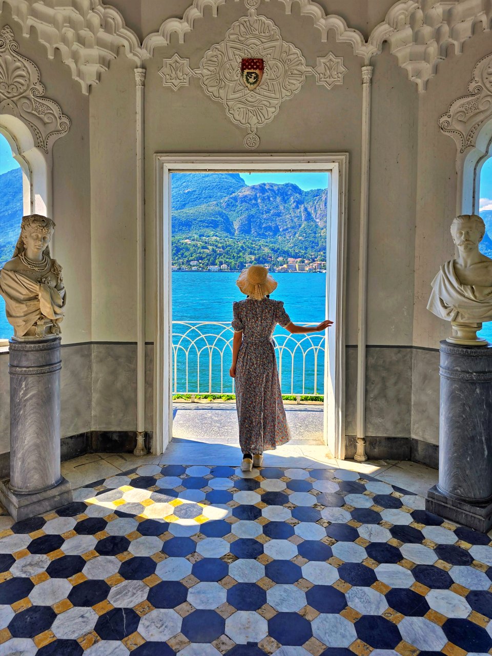 貝拉焦小鎮 Bellagio 梅爾齊別墅花園 Giardini di Villa Melzi。科莫湖畔最美貴族花園,驚豔優雅植物園與摩爾風格小亭 - 第1張圖 貝拉焦小鎮 Bellagio 梅爾齊別墅花園 Giardini di Villa Melzi。科莫湖畔最美貴族花園,驚豔優雅植物園與摩爾風格小亭