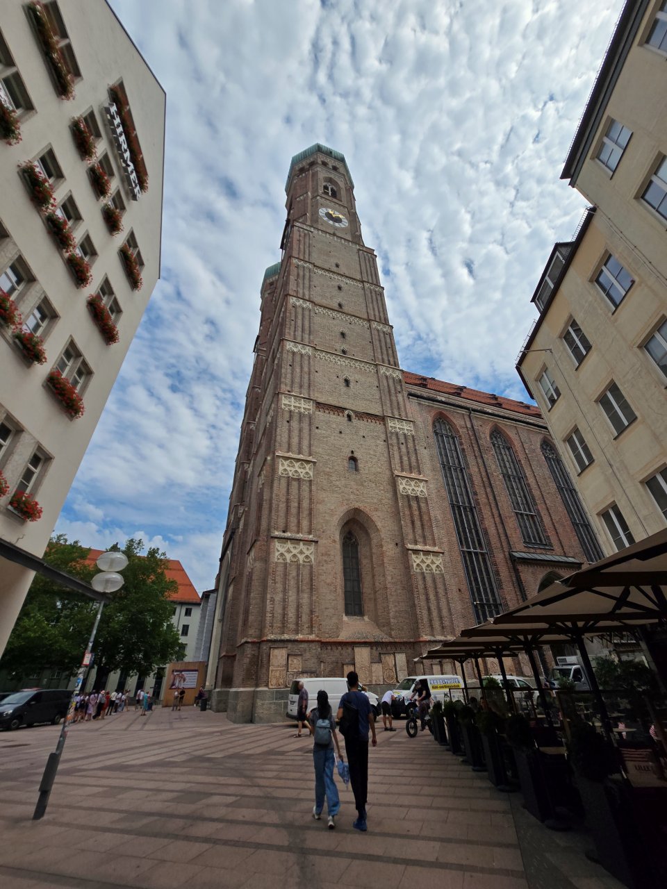 德國慕尼黑聖母升天教堂 Frauenkirche。城市天際線的代表建築,登塔後可俯瞰慕尼黑老城 - 第2張圖 德國慕尼黑聖母升天教堂 Frauenkirche。城市天際線的代表建築,登塔後可俯瞰慕尼黑老城