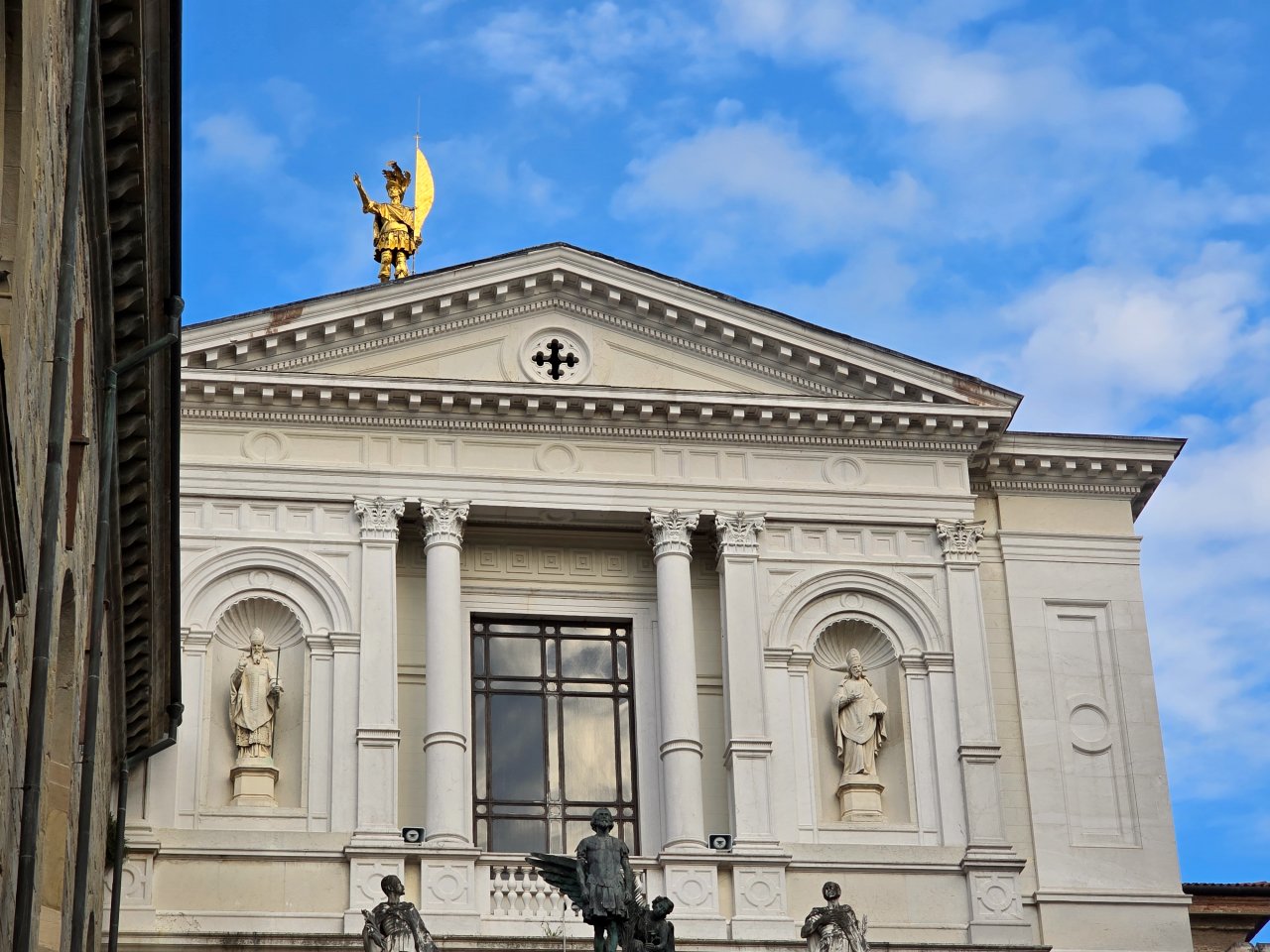 義大利貝爾加莫 Bergamo。米蘭東北方的隱藏寶藏古城，沉醉在文藝復興時期的古典氛圍中