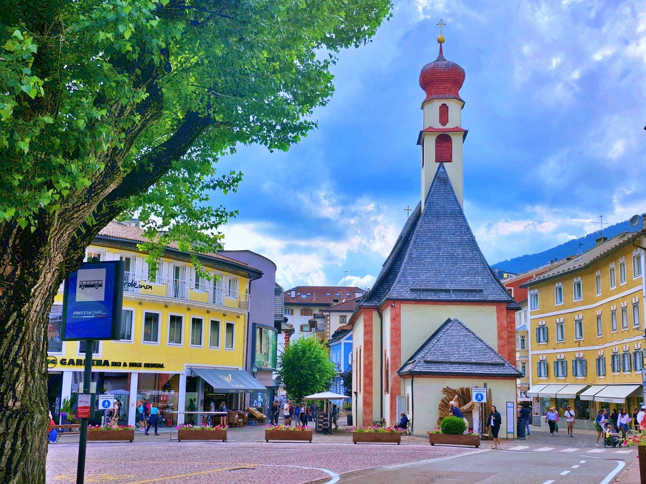 義大利 奧爾蒂塞伊 Ortisei 。初次拜訪多洛米蒂最完美的旅行基地。景點、住宿、交通與停車場資訊