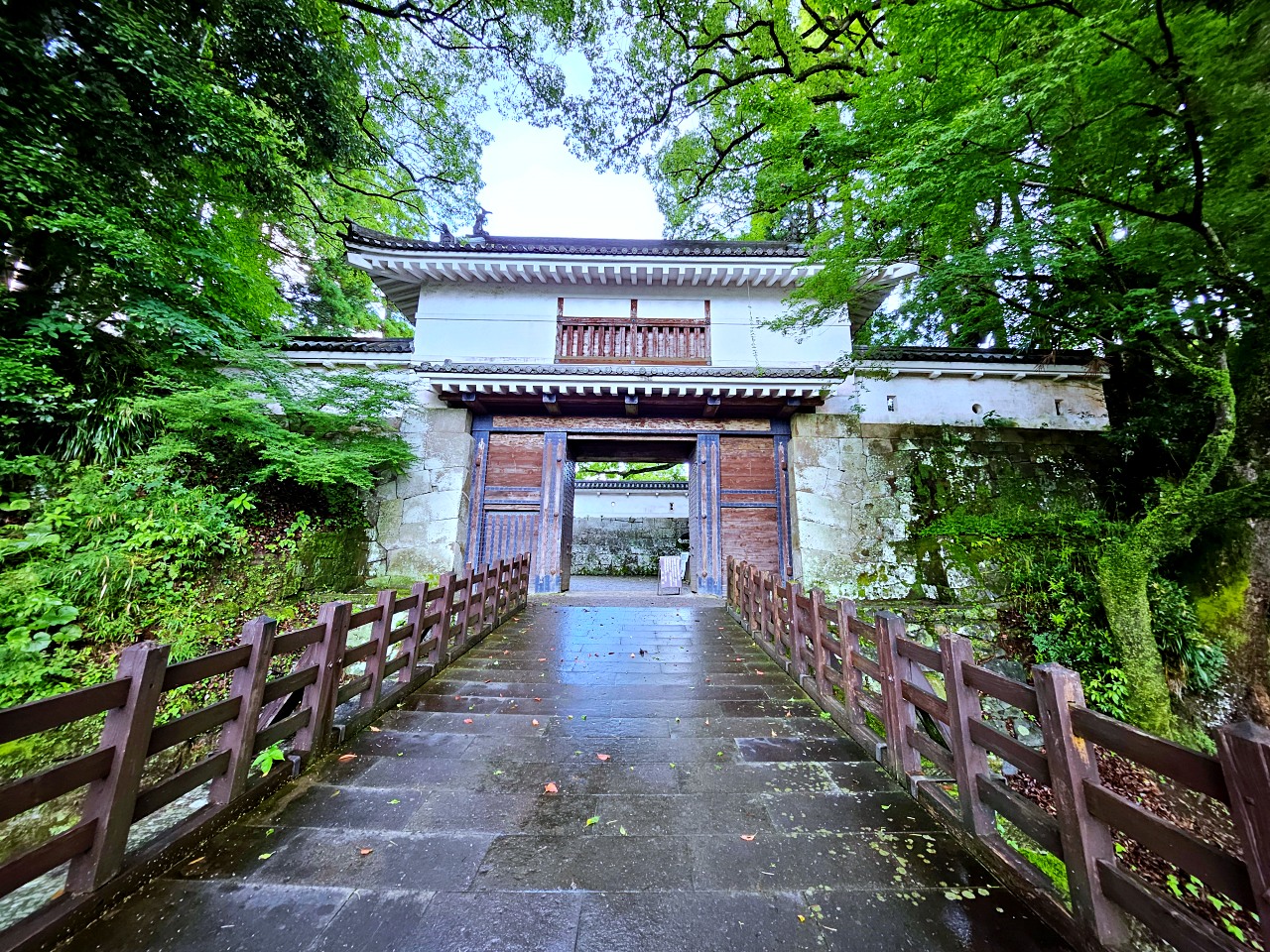 宮崎縣日南市 飫肥城 Obi: 在靜謐的九州小京都、漫步江戶時代城下町、看鯉魚悠遊清澈水渠